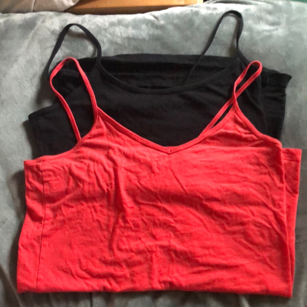 PACK OF TWO Camisoles Red and Black